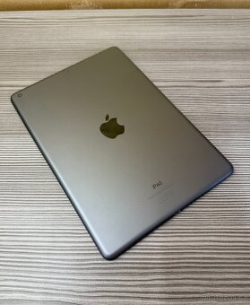 Apple iPad 7 32GB Space Gray, top stav - 5