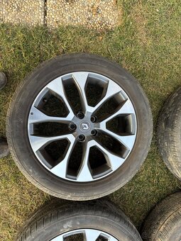 Litá kola originální Renault lze použít i ma nissan xtrail - 5