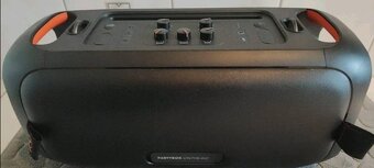 JBL Partybox On-The-Go s mikrofonem - 5
