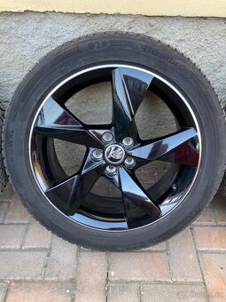 R17 Volans + celoroční pneu - 5