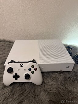 XBOX ONE S 500 GB V TOP STAVU - 5