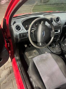Ford fiesta 1.4tdci 2006 - 5