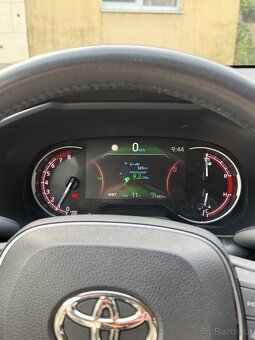 Toyota Rav4, 2.0 129 kW, 05/2022  27 700 km - 5