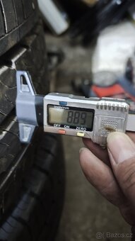 215/60 R17C GOODYEAR - 5