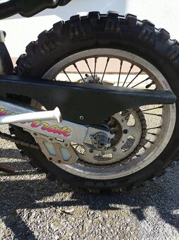 Kawasaki KLX 650 R - 5