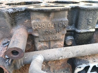 Motor bkd 2.0 103kw díly - 5