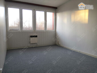 Pronájem bytu 3+1 s prostornou lodžií, Předměřice nad Labem - 5