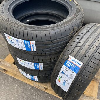 NOVÉ Letní pneu 215/55 R17 98W XL Sailun - 5