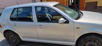 Golf 4 1.6 benzín - 5