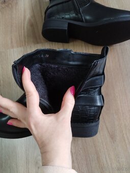 Nové nadkotníkové dámské boty SDS vel 39 - 5