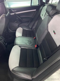 Skoda Octavia 2.0 TFSI RS - 5