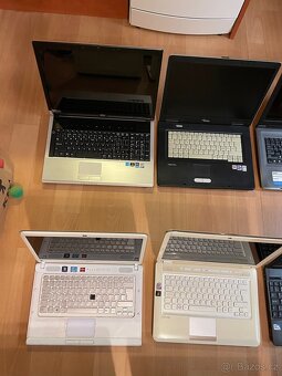 9x notebook na díly, opravu či doplnění - 5