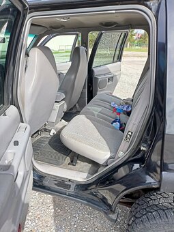 Prodám Ford Explorer,Manuální převodovka - 5