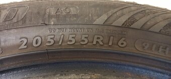 Dunlop SP Winter Sport 4D 205/55 R16 91H 5,5-6,5mm - 5