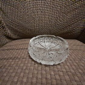 Broušený popelník - 5