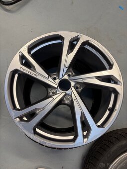 R20 AUDI E TRON GT RS 4X DISK - 5