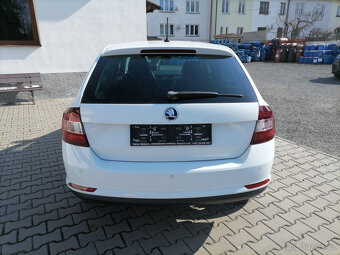 Škoda Rapid - 5