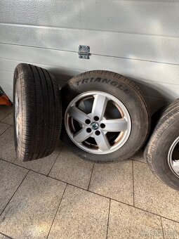 Alu kola 5x100 škoda octavia 195/65R15 - 5