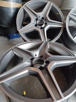 5x112 R18 8j et 35 Audi Mercedes Seat VW - 5