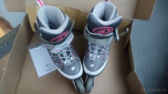 Dámské kolečkové brusle ROLLERBLADE vel. 38 - 5