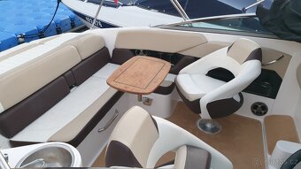Prodám motorový, kajutový člun, loď Regal 2250 - 5