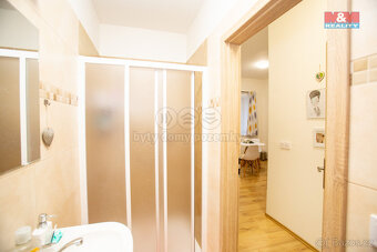 Pronájem bytu 1+kk, 25 m², Jindřichův Hradec, ul. nám. Míru - 5