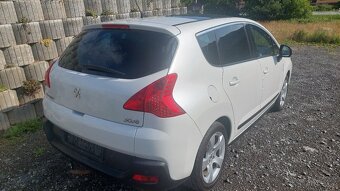 Peugeot 3008 benzín 1,6 16V rok 2011 plná výbava - 5