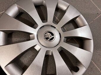 Originál poklice Škoda Hermes 16" - 5