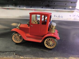 Starý model autička Ford T zapalovač - 5