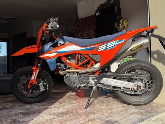 Ktm 690 smc-r - 5