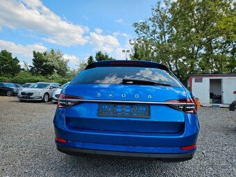 Škoda Superb kombi 2.0 TDI Premium Edition rok 05/2021 - 5