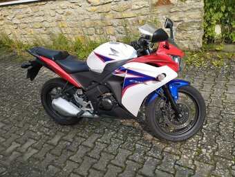 Honda CBR 125 r - 5