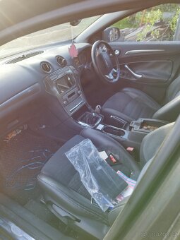 Ford Mondeo Anglie - 5
