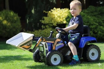 Nový lektrický traktor s nakládací lžící 90W - 5