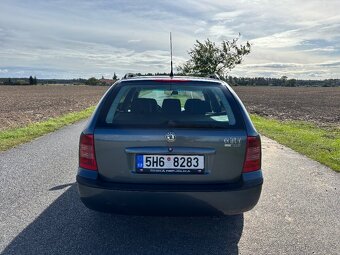Škoda Octavia Combi 1.6i Tour - po servisu - 5
