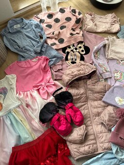 Balíček věci po dceři 6-8 let - 5