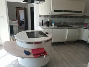 Rohová kuchyňská linka - 5