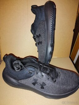 Tenisky Under Armour 46,5 - 5