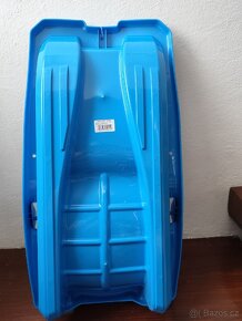 Boby na sníh. Modré. Nové. - 5