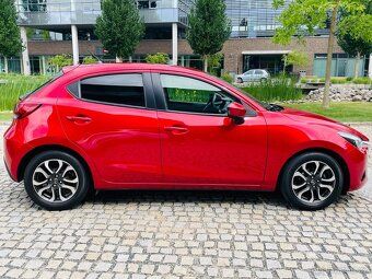 Mazda 2 1.5i 85KW BENZÍN 1MAJITEL LED VÝHŘEV FACELIFT - 5