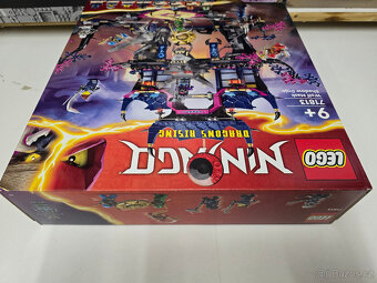 LEGO® NINJAGO 71813 Dojo stínu vlčí masky + dárek - 5
