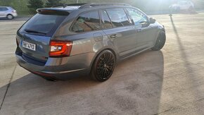 Škoda Octavia RS III 2.0 Tsi - 5
