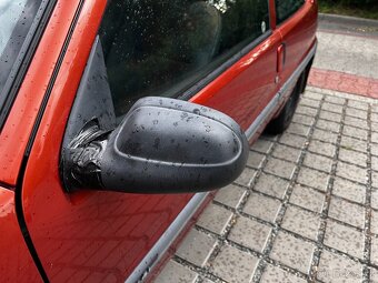 Prodám Citroën Saxo liftback - 5