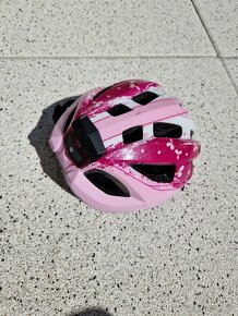 Prodám dětskou cyklistickou helmu - růžová vel. 49-54 - 5