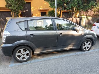 Toyota Corolla verso - 5