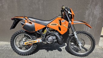 KTM 125 LC2 – cestovní enduro – r.v. 2000 – platný TP - 5