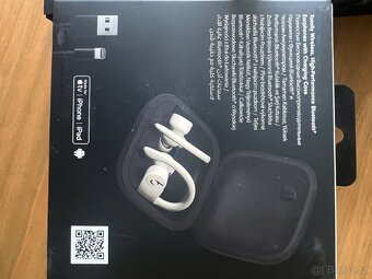 Prodám Powerbeats PRO sluchátka - 5