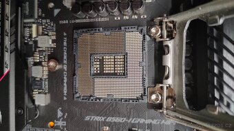 ASUS ROG STRIX B560-I GAMING WIFI - 5