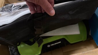 Vřetenová sekačka Fieldmann - na opravu - 5