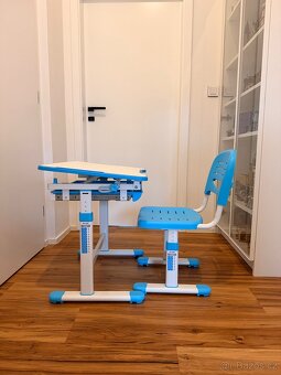 Dětský psací stůl AlzaErgo - 5